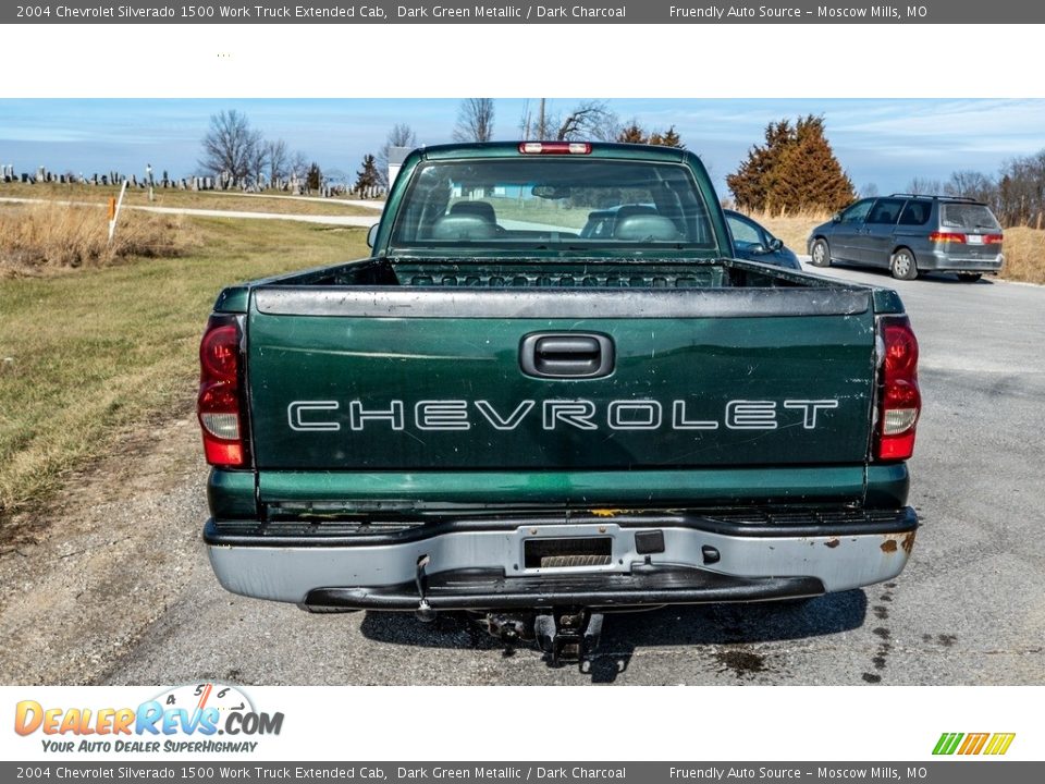 2004 Chevrolet Silverado 1500 Work Truck Extended Cab Dark Green Metallic / Dark Charcoal Photo #5