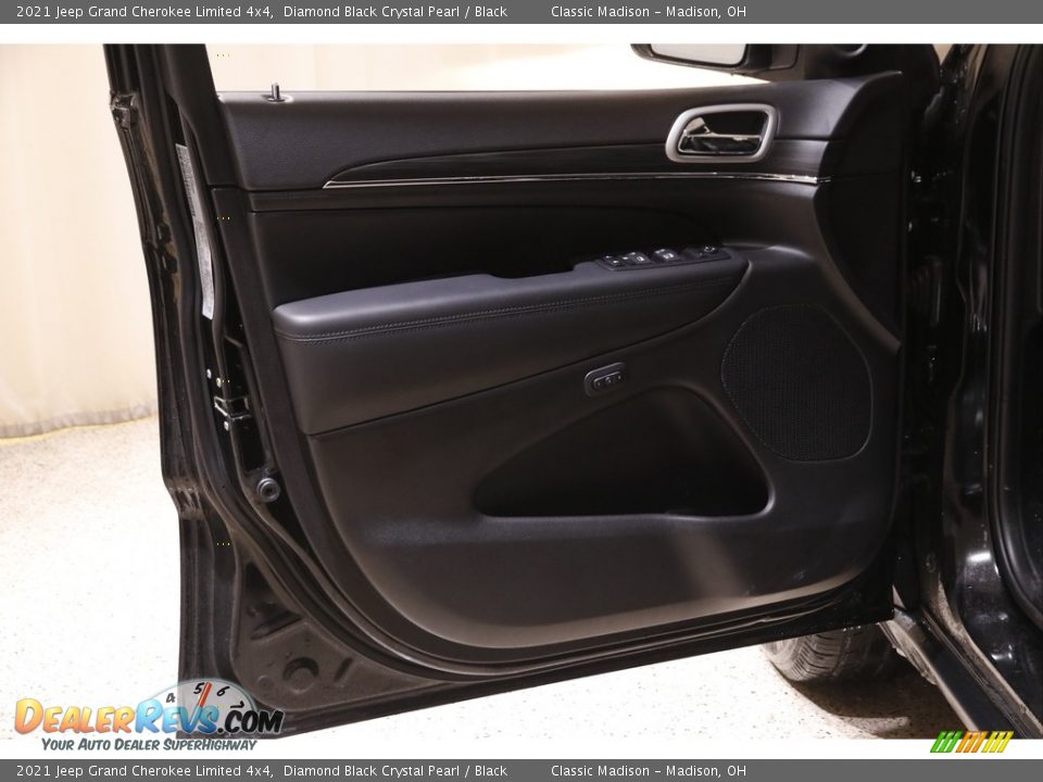 2021 Jeep Grand Cherokee Limited 4x4 Diamond Black Crystal Pearl / Black Photo #4