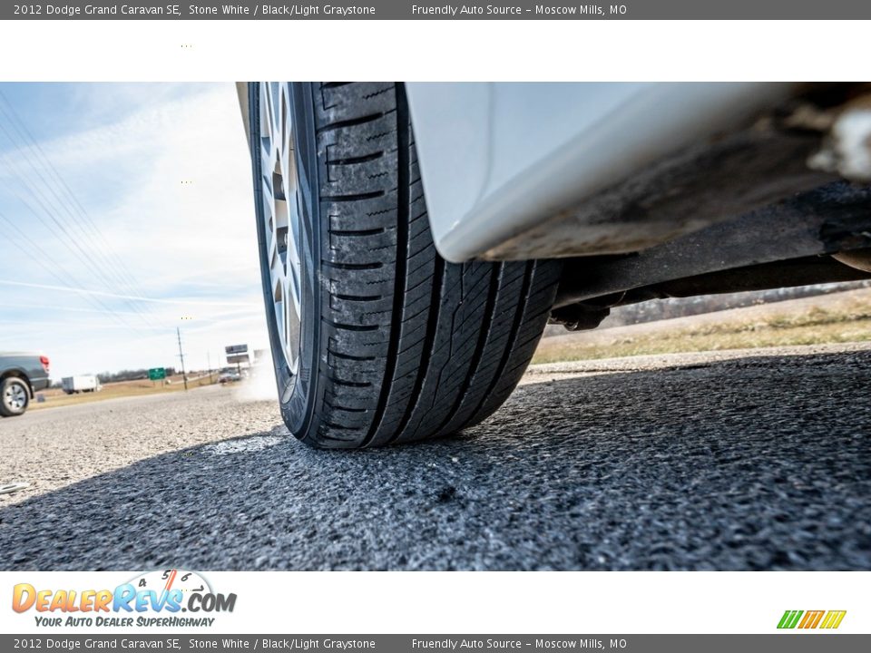 2012 Dodge Grand Caravan SE Stone White / Black/Light Graystone Photo #12