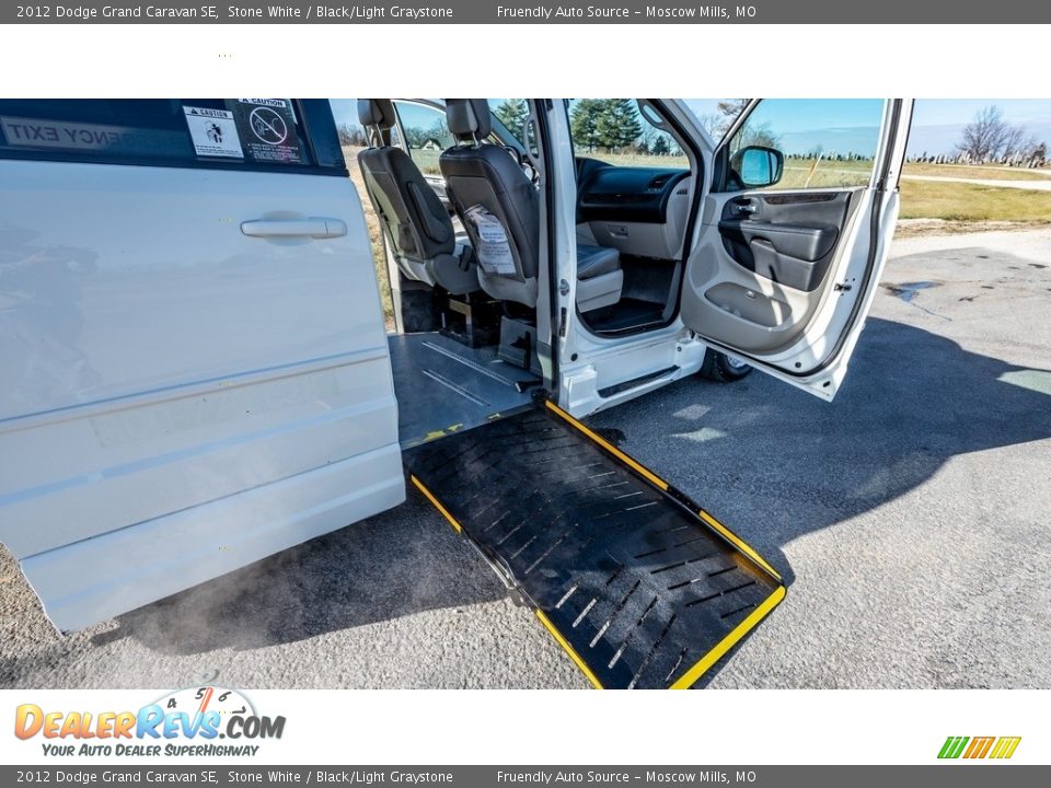 2012 Dodge Grand Caravan SE Stone White / Black/Light Graystone Photo #23