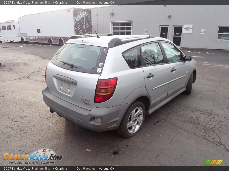 2007 Pontiac Vibe Platinum Silver / Graphite Photo #11