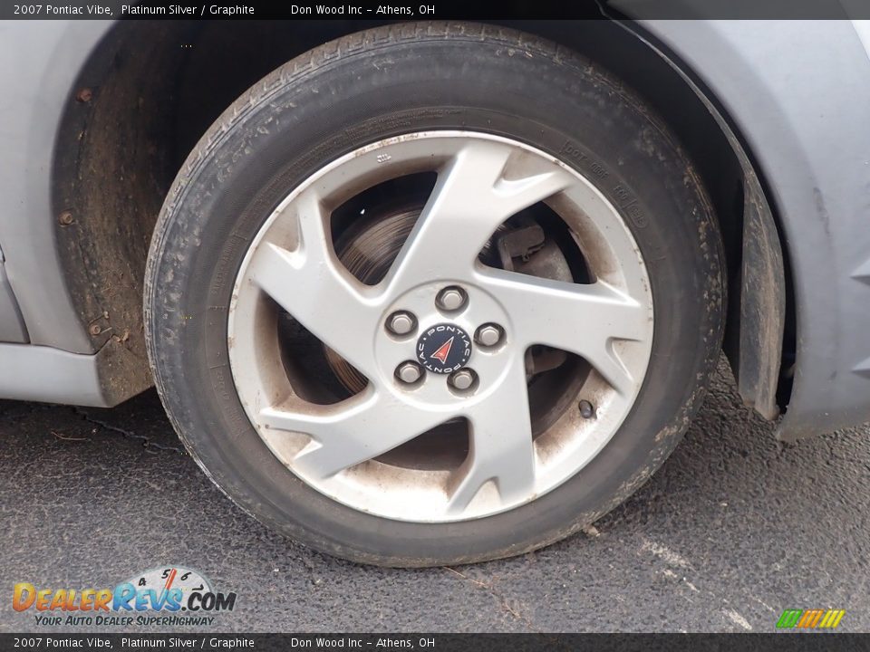 2007 Pontiac Vibe Platinum Silver / Graphite Photo #13