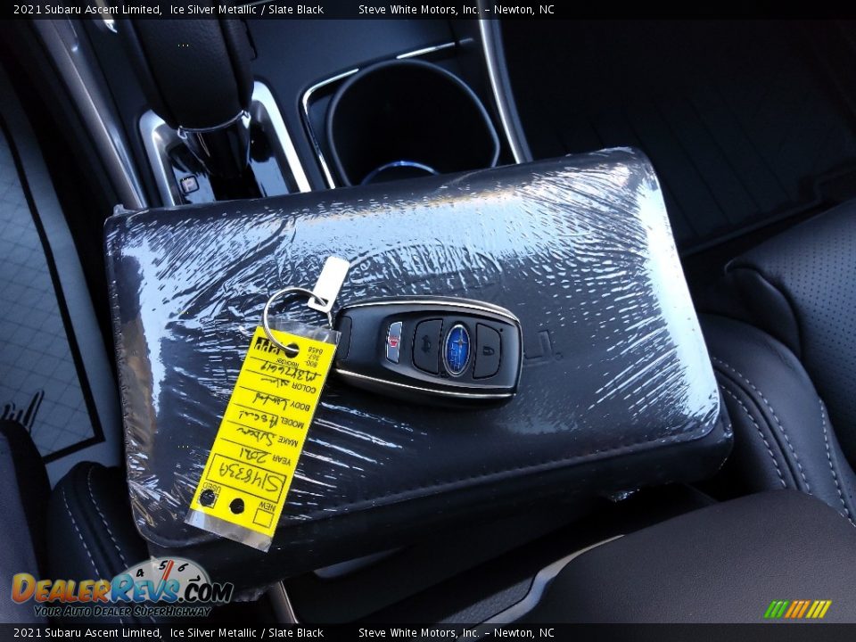 2021 Subaru Ascent Limited Ice Silver Metallic / Slate Black Photo #32