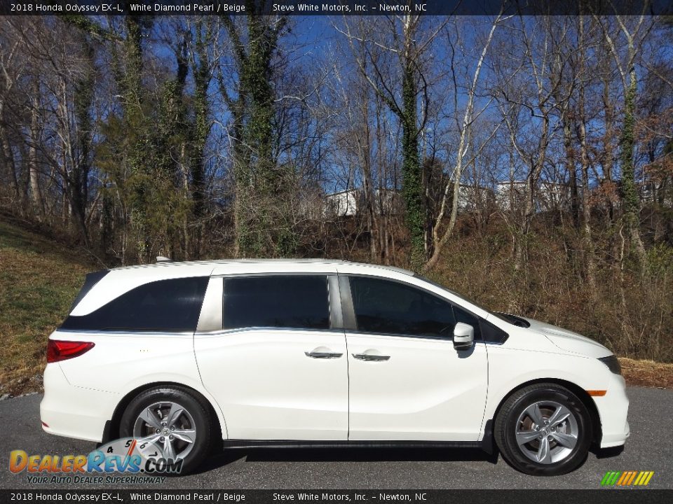 2018 Honda Odyssey EX-L White Diamond Pearl / Beige Photo #7