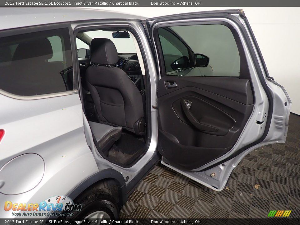 2013 Ford Escape SE 1.6L EcoBoost Ingot Silver Metallic / Charcoal Black Photo #31