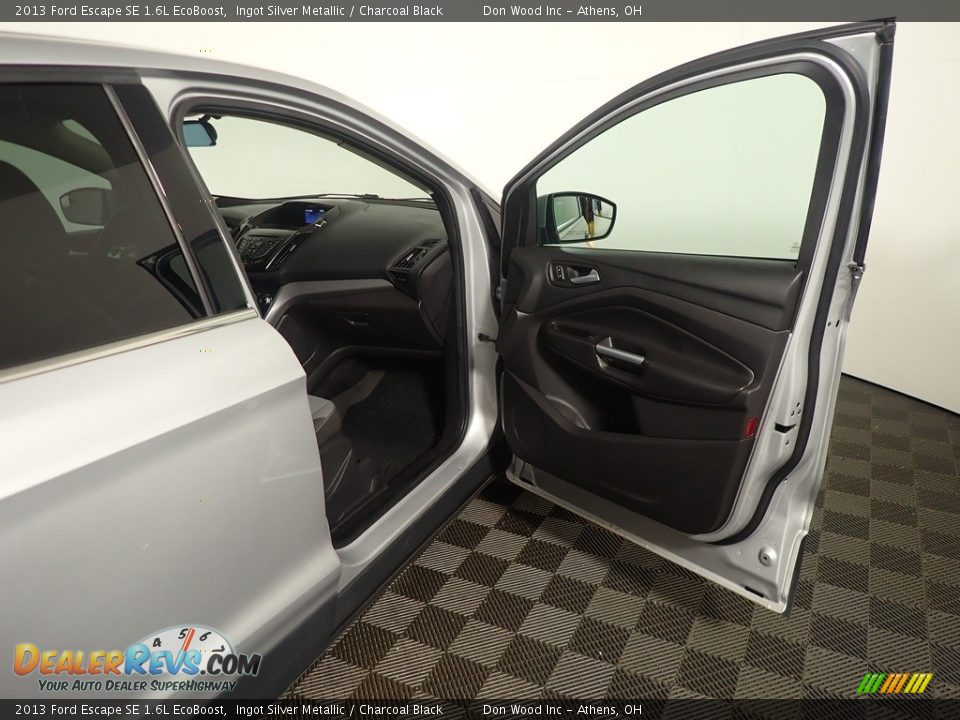 2013 Ford Escape SE 1.6L EcoBoost Ingot Silver Metallic / Charcoal Black Photo #33