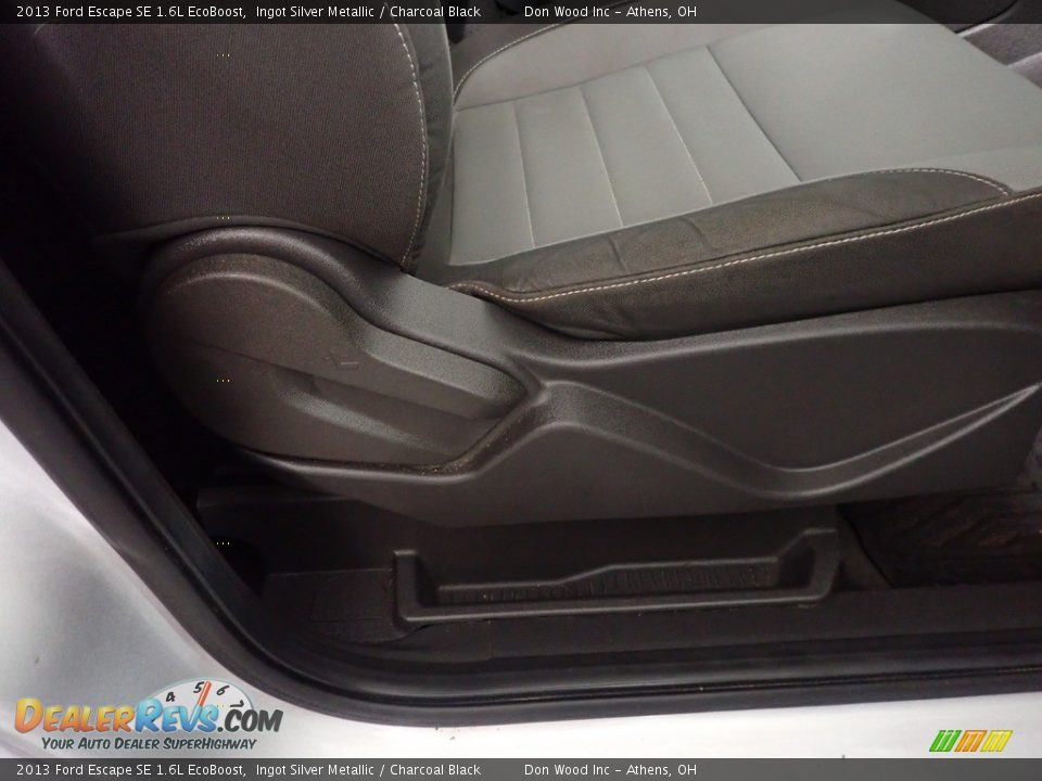 2013 Ford Escape SE 1.6L EcoBoost Ingot Silver Metallic / Charcoal Black Photo #35