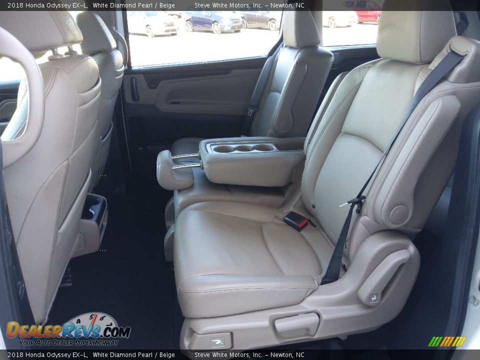 2018 Honda Odyssey EX-L White Diamond Pearl / Beige Photo #14