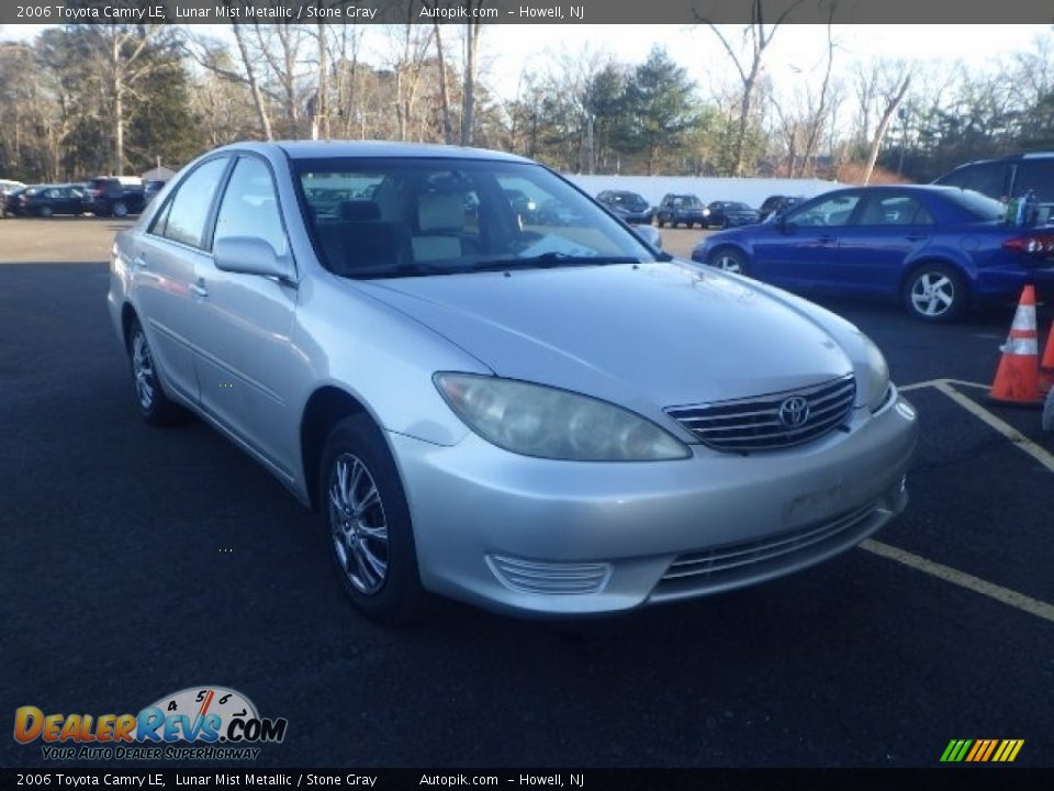 2006 Toyota Camry LE Lunar Mist Metallic / Stone Gray Photo #3