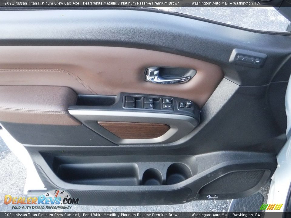 Door Panel of 2021 Nissan Titan Platinum Crew Cab 4x4 Photo #22