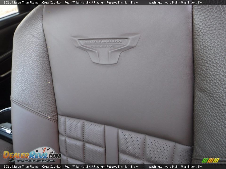 Front Seat of 2021 Nissan Titan Platinum Crew Cab 4x4 Photo #27