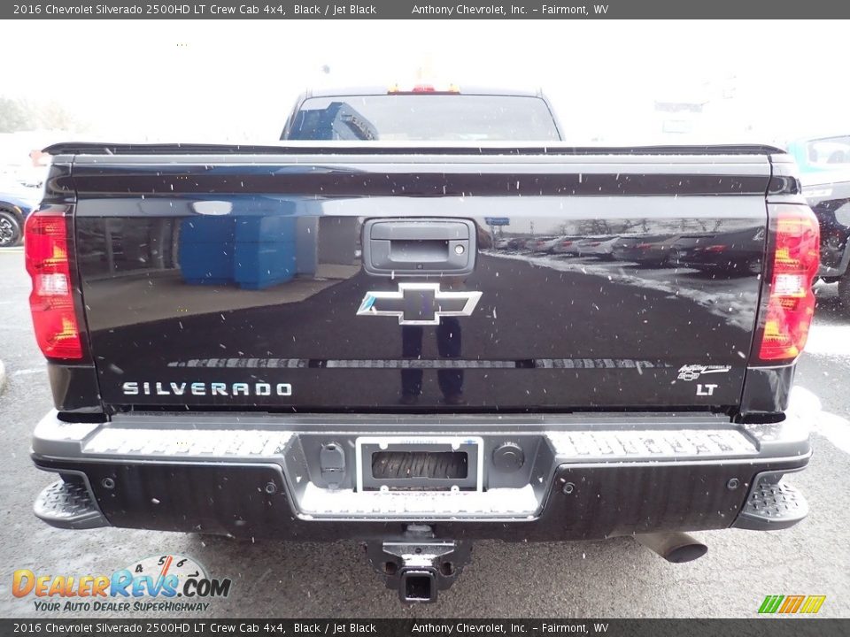 2016 Chevrolet Silverado 2500HD LT Crew Cab 4x4 Black / Jet Black Photo #4
