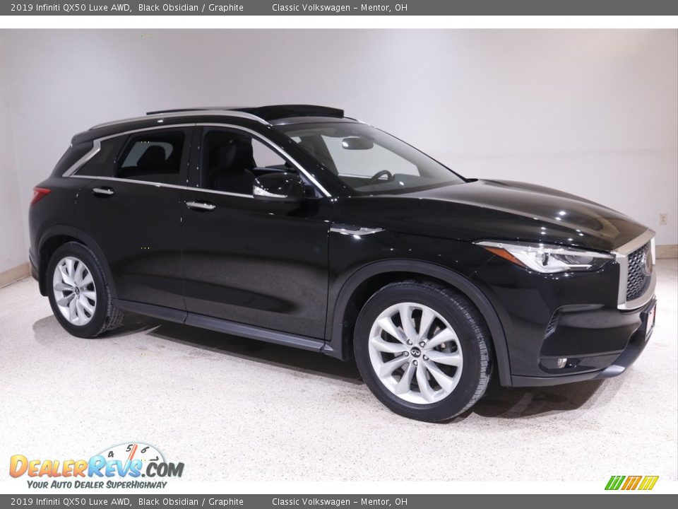 2019 Infiniti QX50 Luxe AWD Black Obsidian / Graphite Photo #1