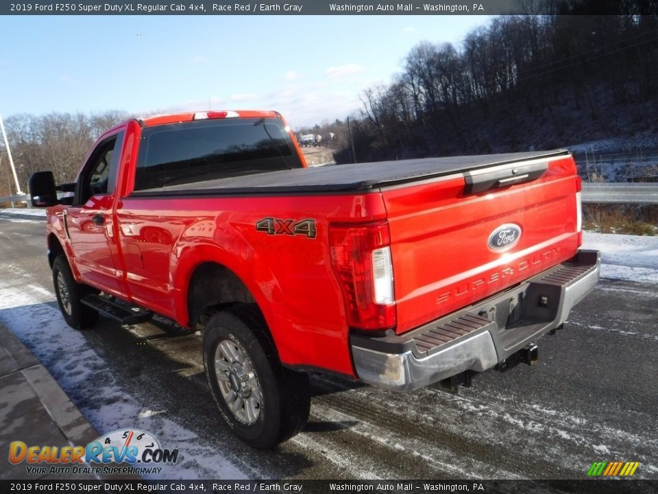 2019 Ford F250 Super Duty XL Regular Cab 4x4 Race Red / Earth Gray Photo #10