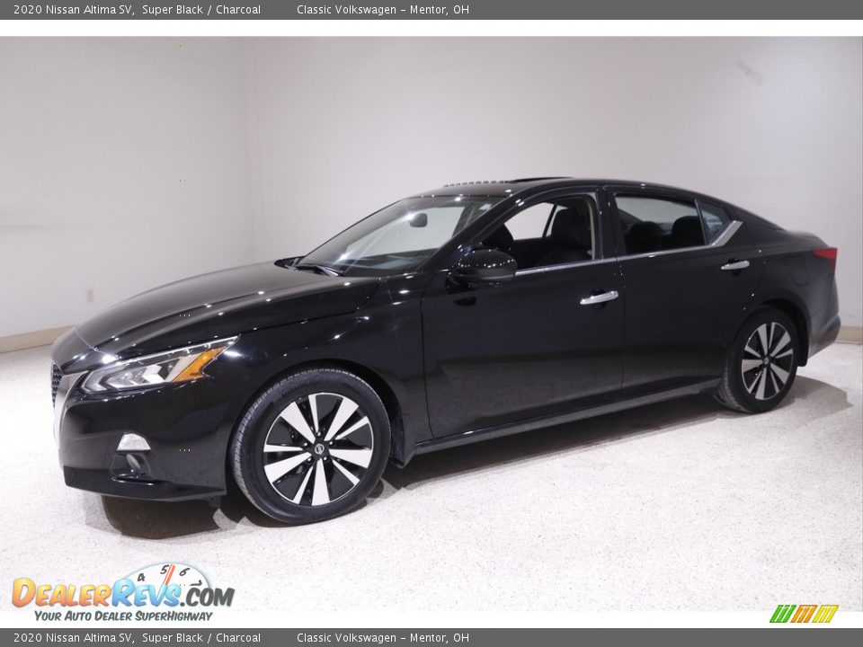 2020 Nissan Altima SV Super Black / Charcoal Photo #3