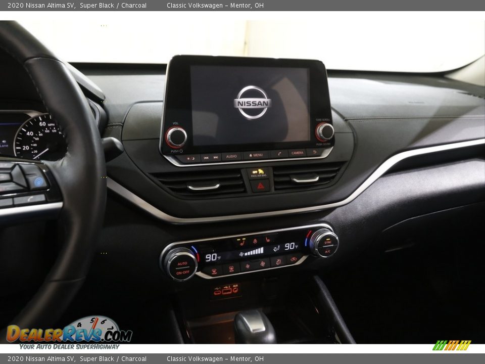 2020 Nissan Altima SV Super Black / Charcoal Photo #9