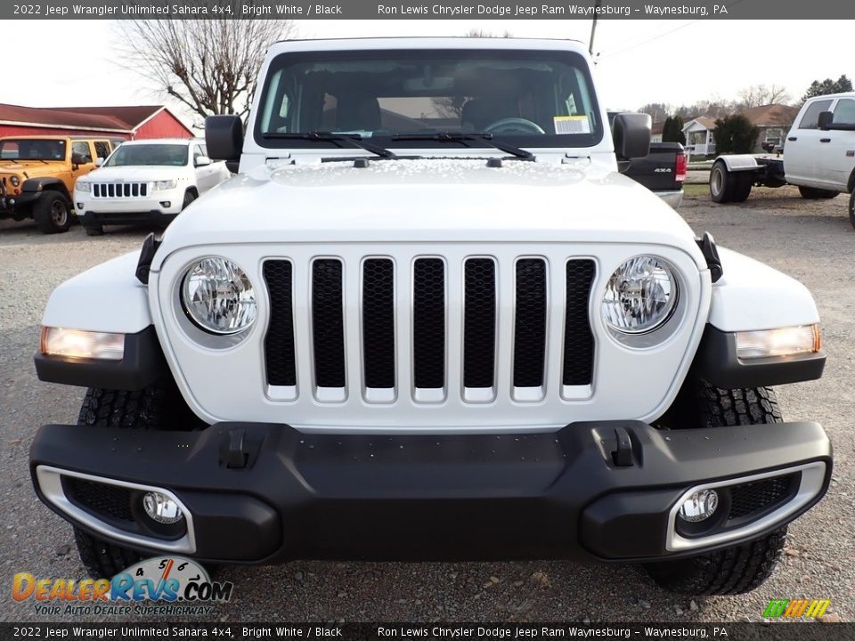 2022 Jeep Wrangler Unlimited Sahara 4x4 Bright White / Black Photo #10