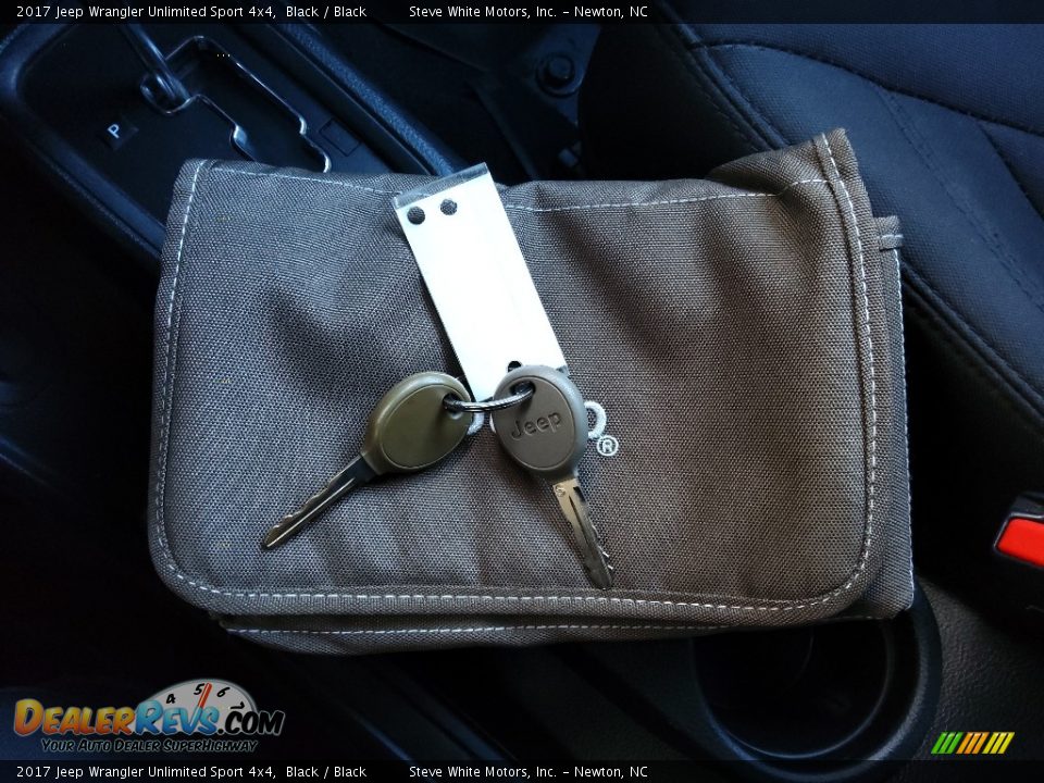 2017 Jeep Wrangler Unlimited Sport 4x4 Black / Black Photo #27