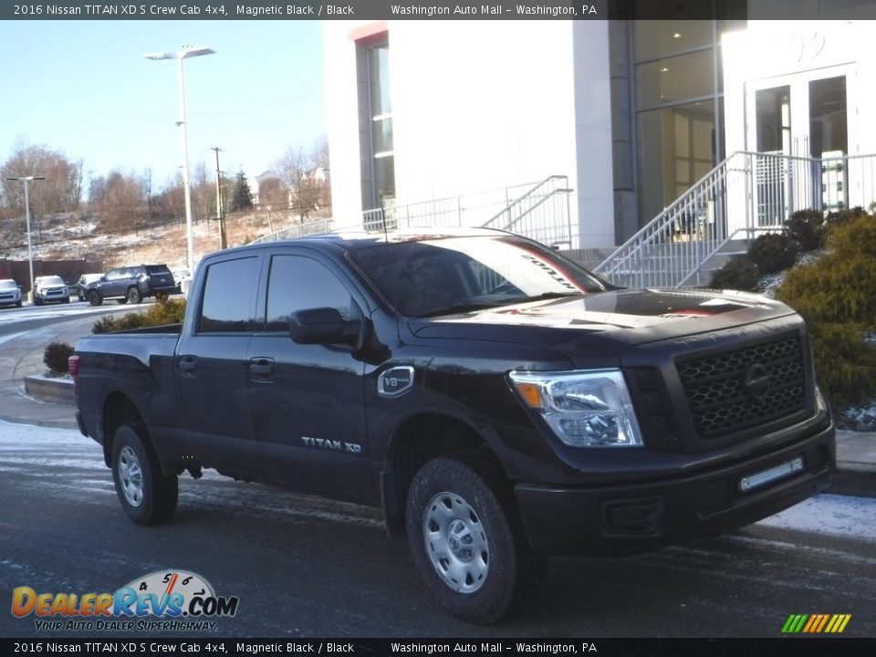 2016 Nissan TITAN XD S Crew Cab 4x4 Magnetic Black / Black Photo #1