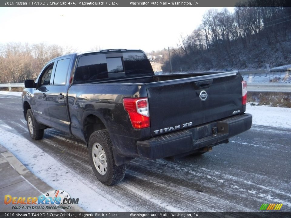 2016 Nissan TITAN XD S Crew Cab 4x4 Magnetic Black / Black Photo #11