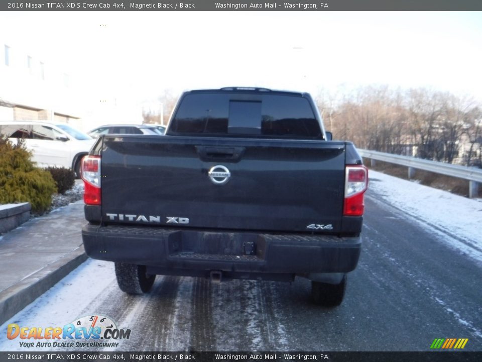 2016 Nissan TITAN XD S Crew Cab 4x4 Magnetic Black / Black Photo #12