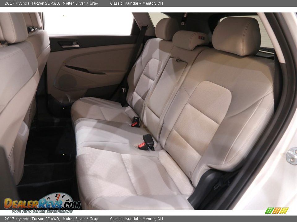 2017 Hyundai Tucson SE AWD Molten Silver / Gray Photo #16