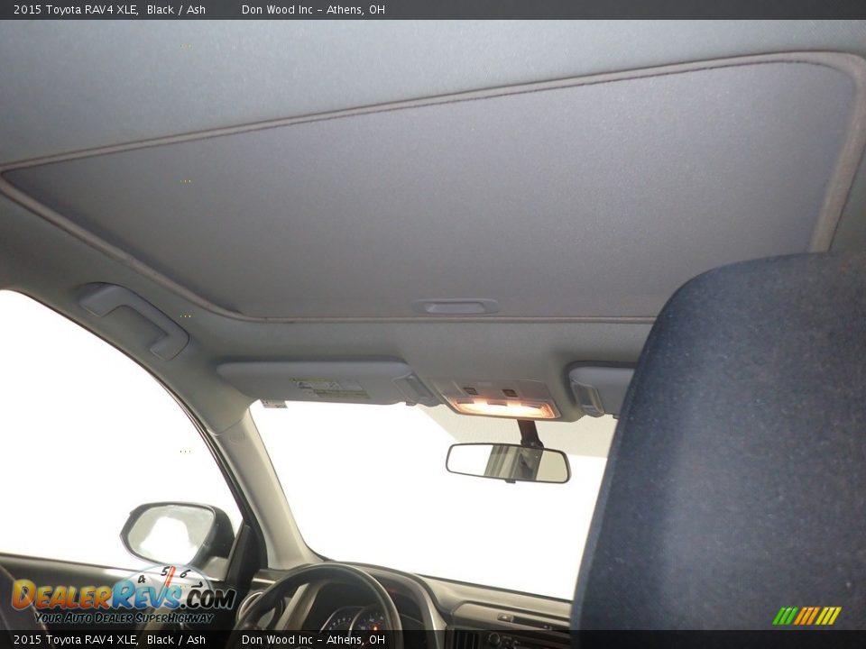 2015 Toyota RAV4 XLE Black / Ash Photo #2