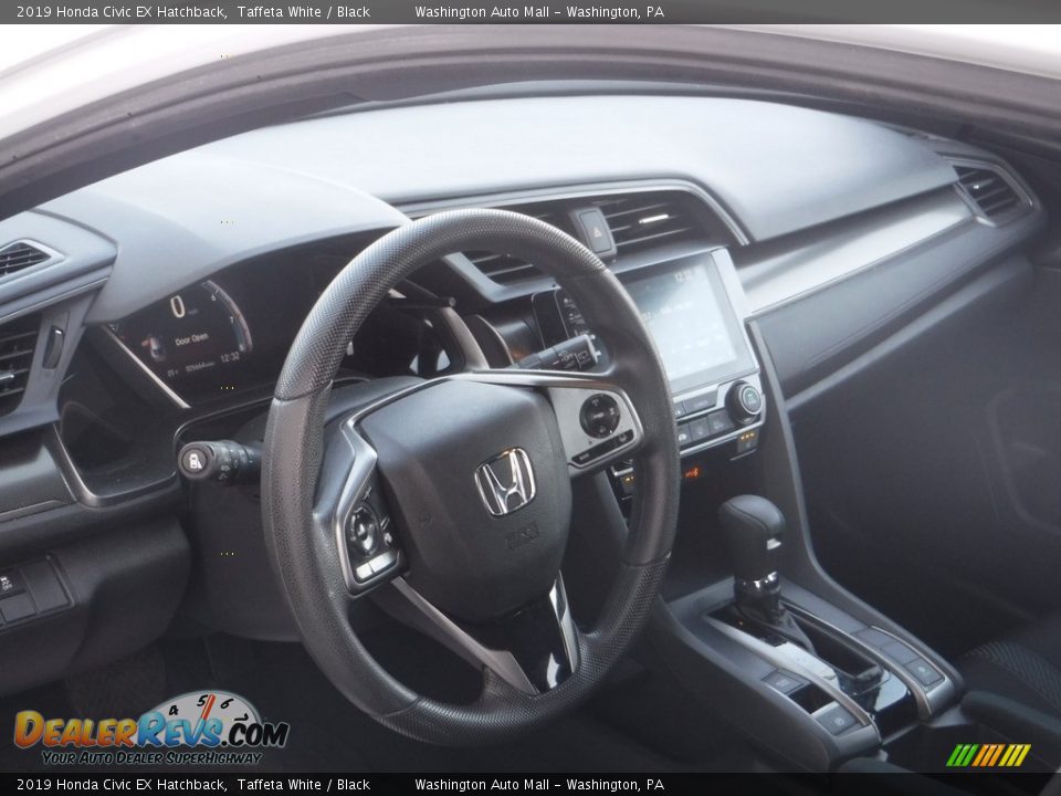 2019 Honda Civic EX Hatchback Taffeta White / Black Photo #11