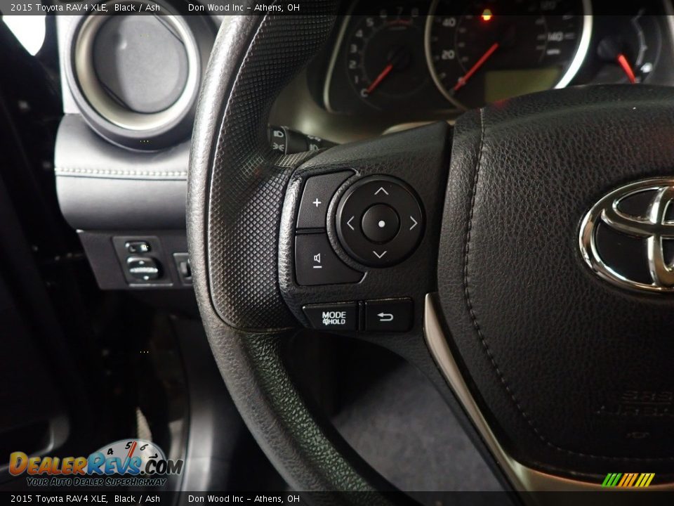 2015 Toyota RAV4 XLE Black / Ash Photo #30