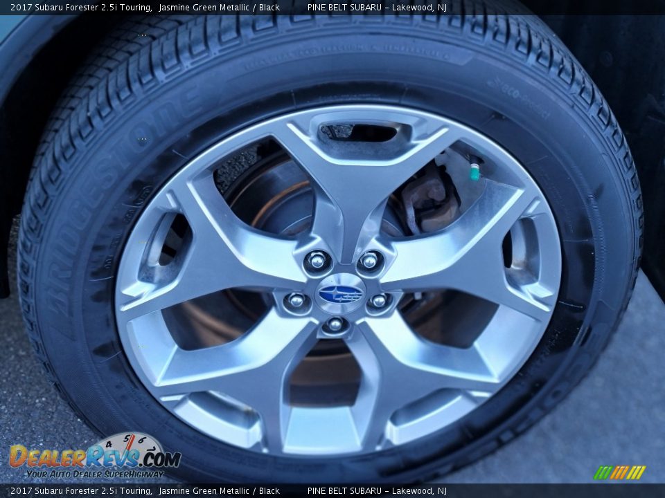 2017 Subaru Forester 2.5i Touring Jasmine Green Metallic / Black Photo #24