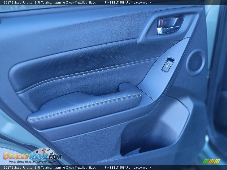 2017 Subaru Forester 2.5i Touring Jasmine Green Metallic / Black Photo #26