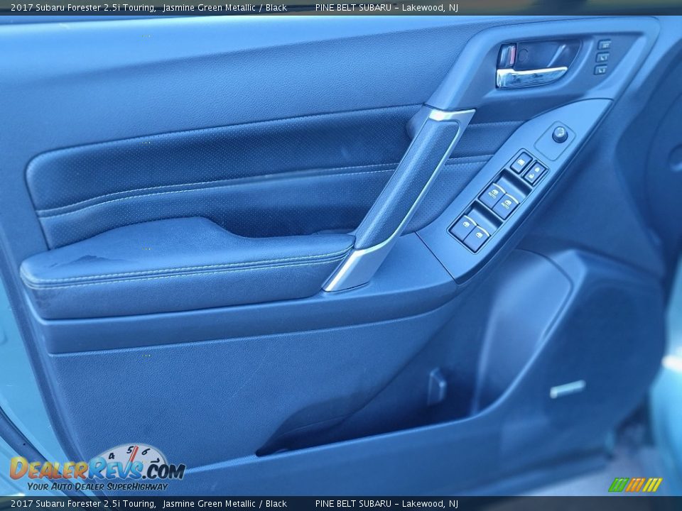 2017 Subaru Forester 2.5i Touring Jasmine Green Metallic / Black Photo #28