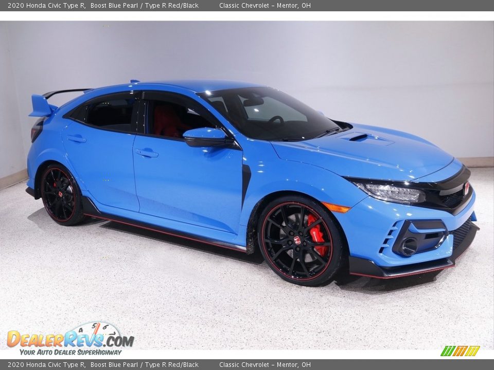 Front 3/4 View of 2020 Honda Civic Type R Photo #1
