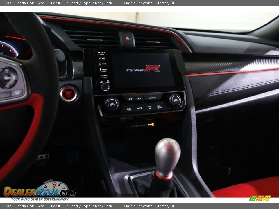 Controls of 2020 Honda Civic Type R Photo #9