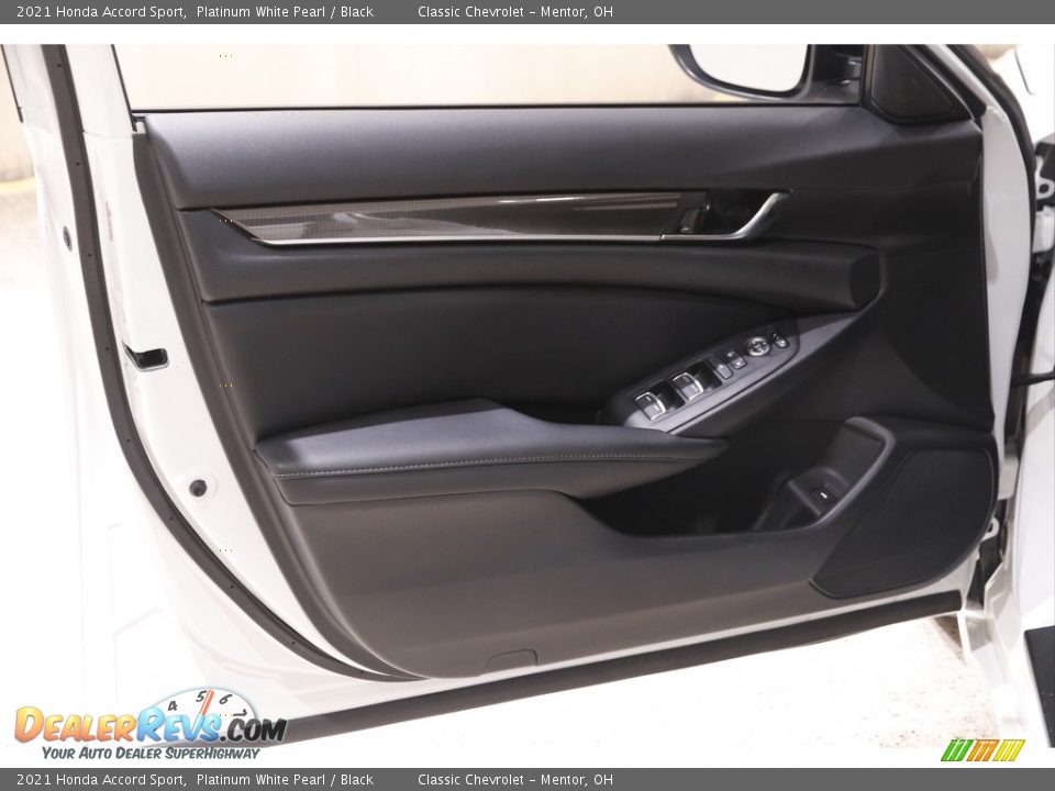 Door Panel of 2021 Honda Accord Sport Photo #4