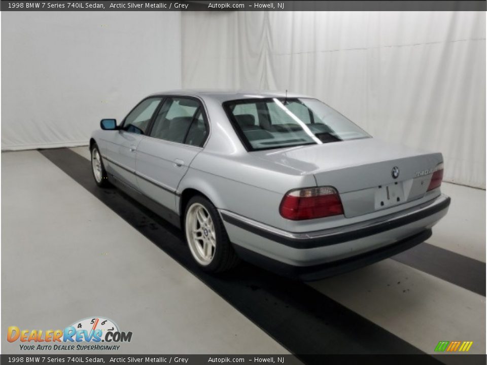 1998 BMW 7 Series 740iL Sedan Arctic Silver Metallic / Grey Photo #6