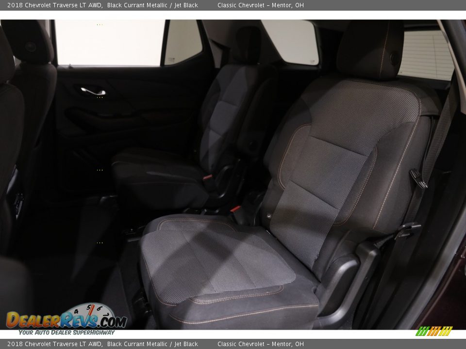 2018 Chevrolet Traverse LT AWD Black Currant Metallic / Jet Black Photo #16