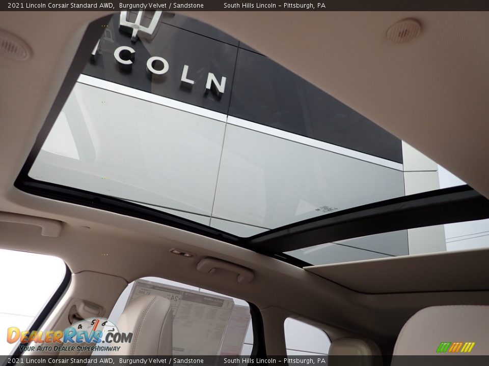 2021 Lincoln Corsair Standard AWD Burgundy Velvet / Sandstone Photo #19