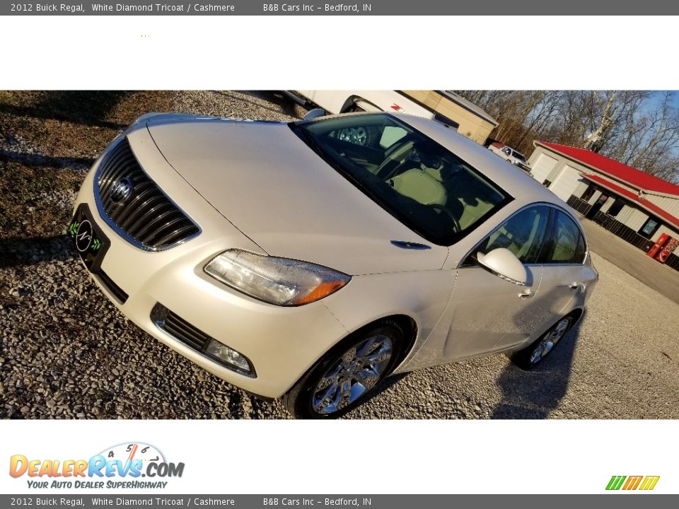 2012 Buick Regal White Diamond Tricoat / Cashmere Photo #25