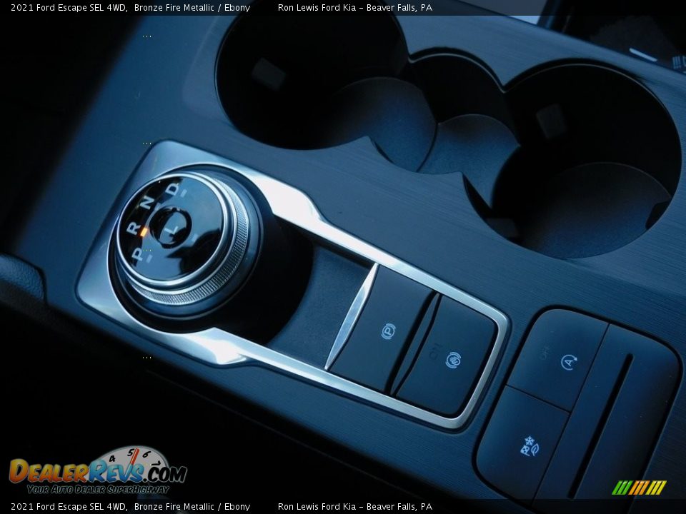 2021 Ford Escape SEL 4WD Shifter Photo #18