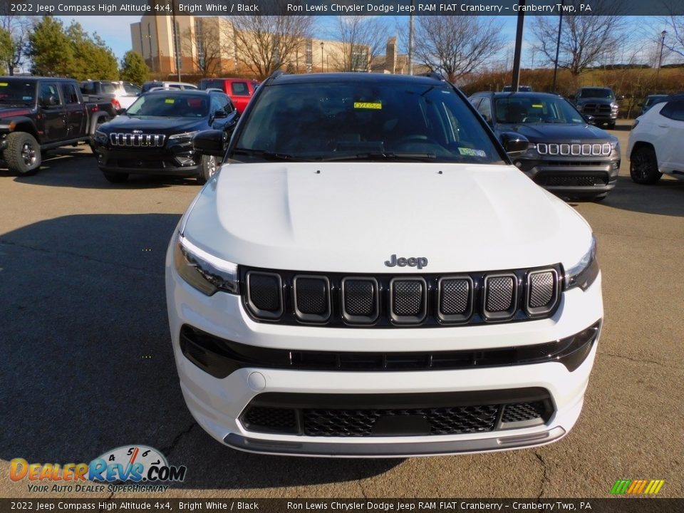 2022 Jeep Compass High Altitude 4x4 Bright White / Black Photo #2