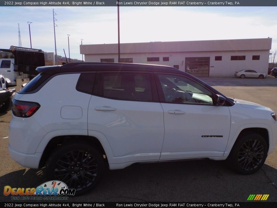 2022 Jeep Compass High Altitude 4x4 Bright White / Black Photo #4