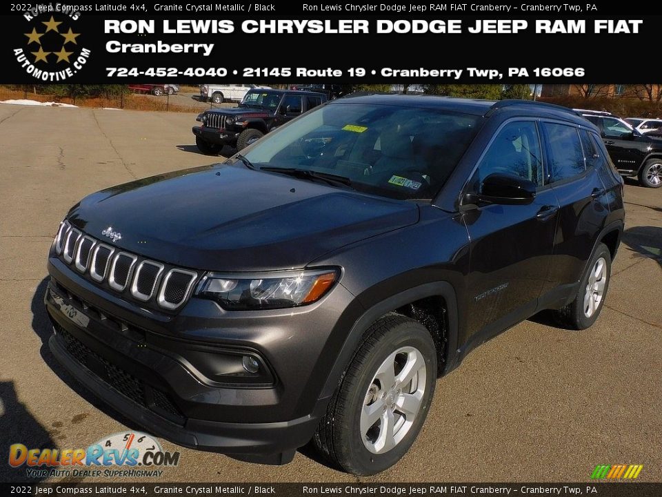 2022 Jeep Compass Latitude 4x4 Granite Crystal Metallic / Black Photo #1