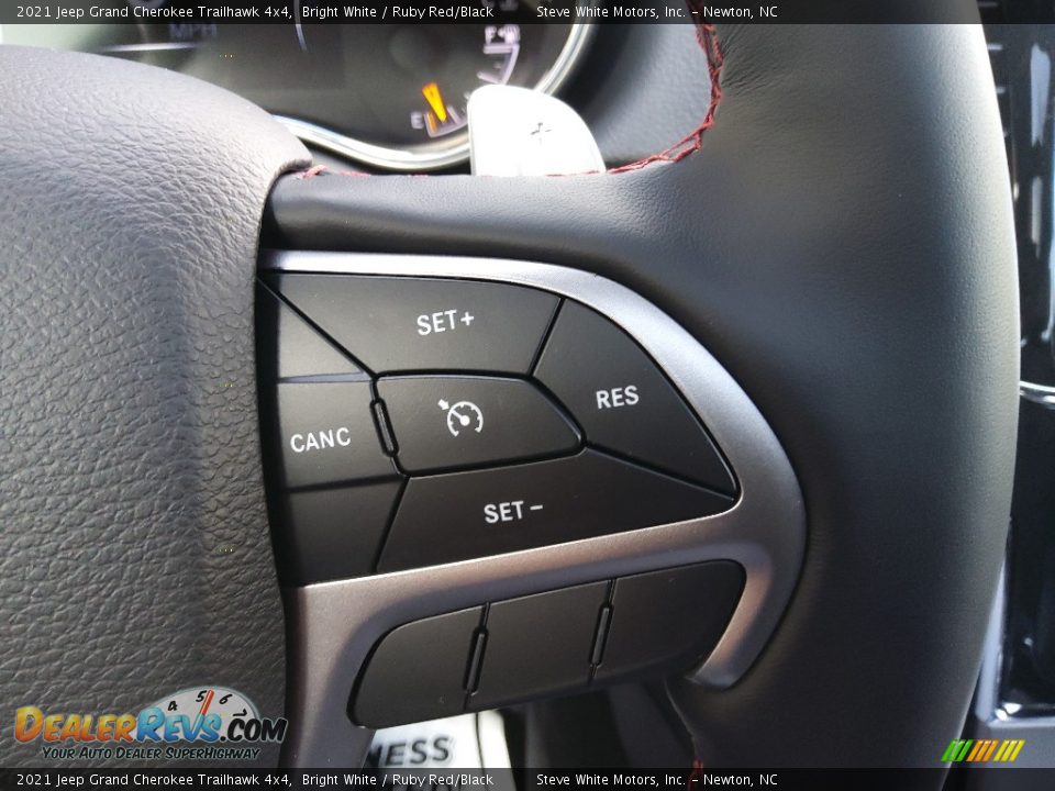 2021 Jeep Grand Cherokee Trailhawk 4x4 Steering Wheel Photo #21