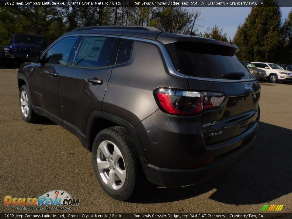 2022 Jeep Compass Latitude 4x4 Granite Crystal Metallic / Black Photo #8