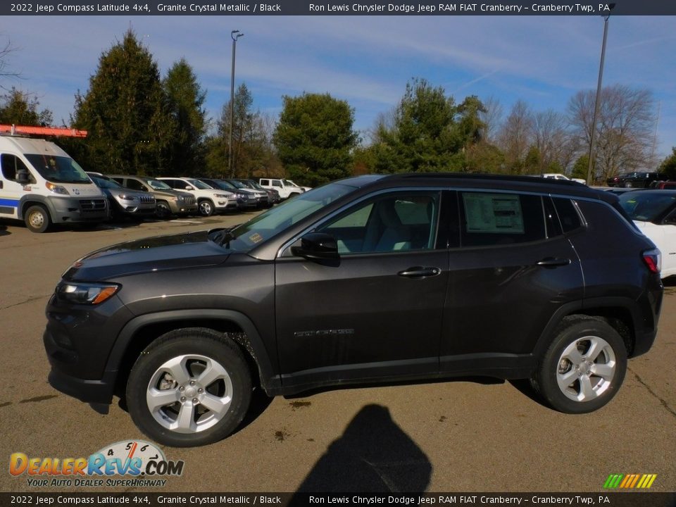 2022 Jeep Compass Latitude 4x4 Granite Crystal Metallic / Black Photo #9