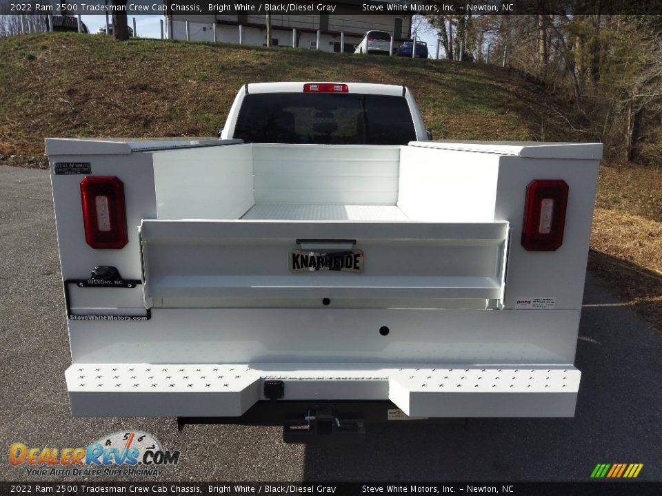 2022 Ram 2500 Tradesman Crew Cab Chassis Bright White / Black/Diesel Gray Photo #9