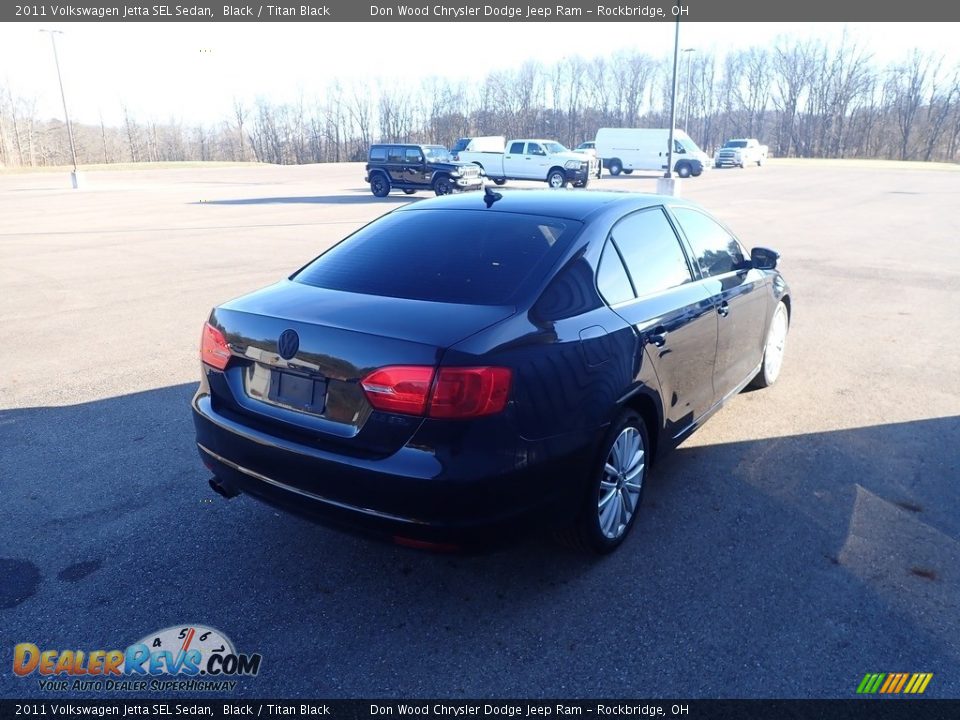 2011 Volkswagen Jetta SEL Sedan Black / Titan Black Photo #11