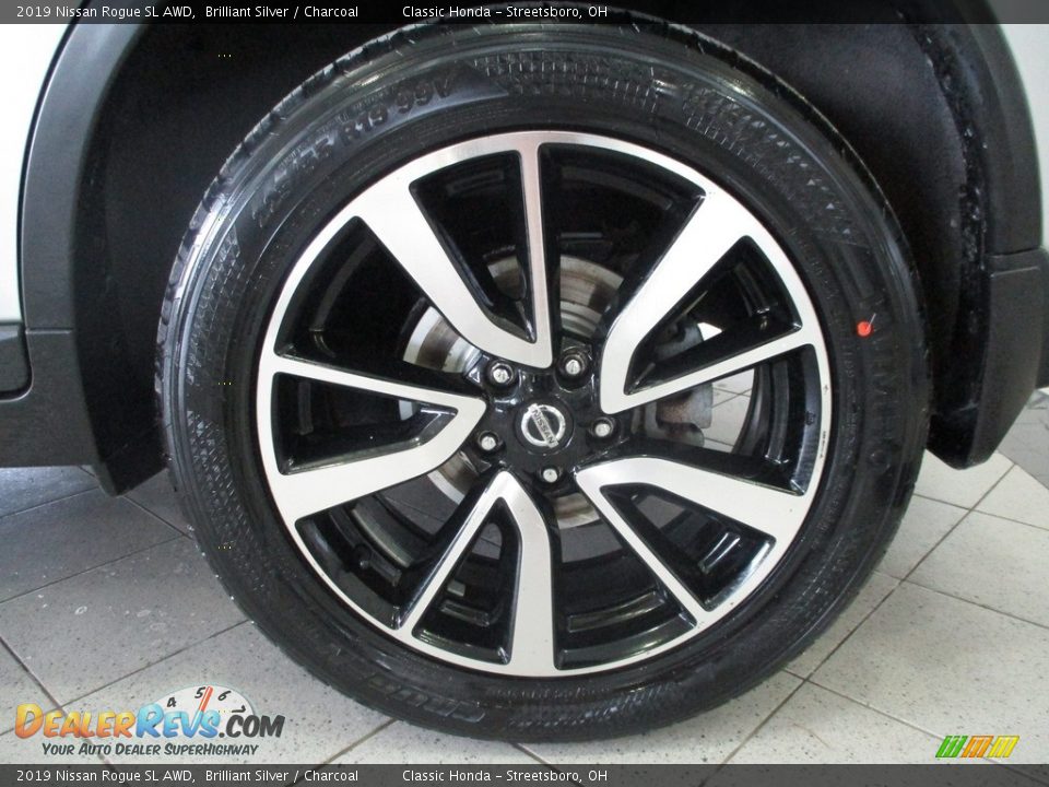 2019 Nissan Rogue SL AWD Brilliant Silver / Charcoal Photo #11