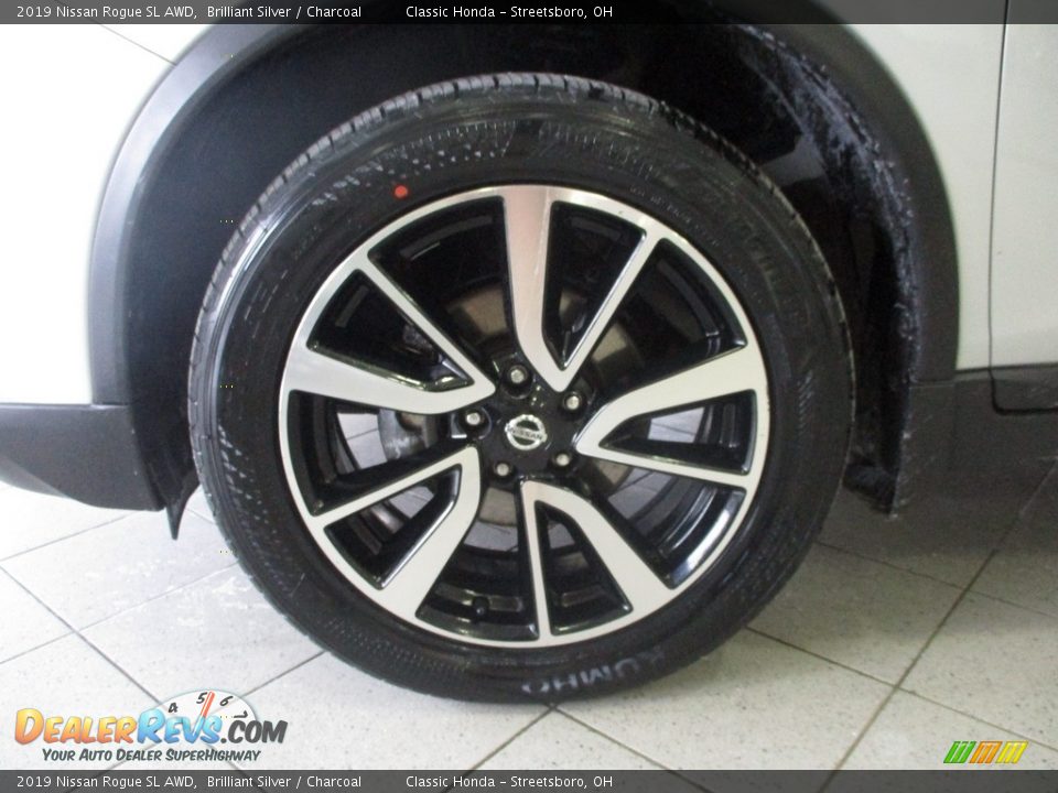 2019 Nissan Rogue SL AWD Brilliant Silver / Charcoal Photo #12